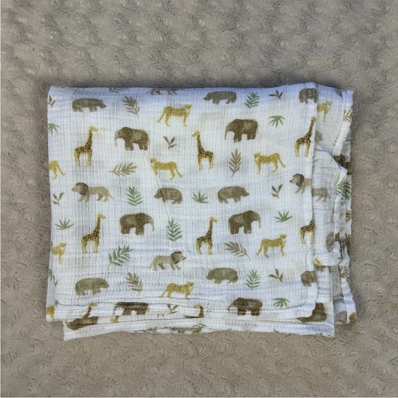 Aden + Anais Set/2 Blankets 100% Cotton Safari Animal /Elephants Muslin Wraps - Picture 4 of 9